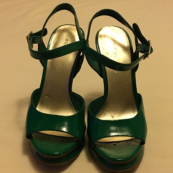 Don’t wear them - Picture 2 of 3